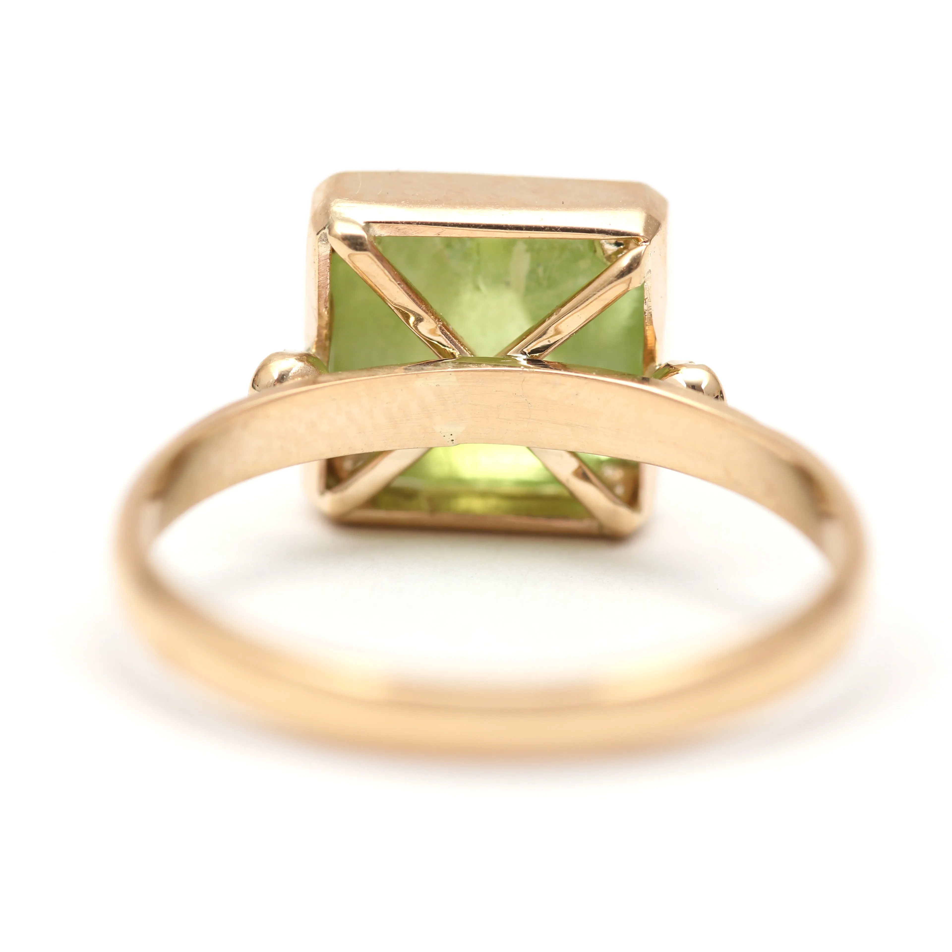 14k Peridot Pyramid Ring
