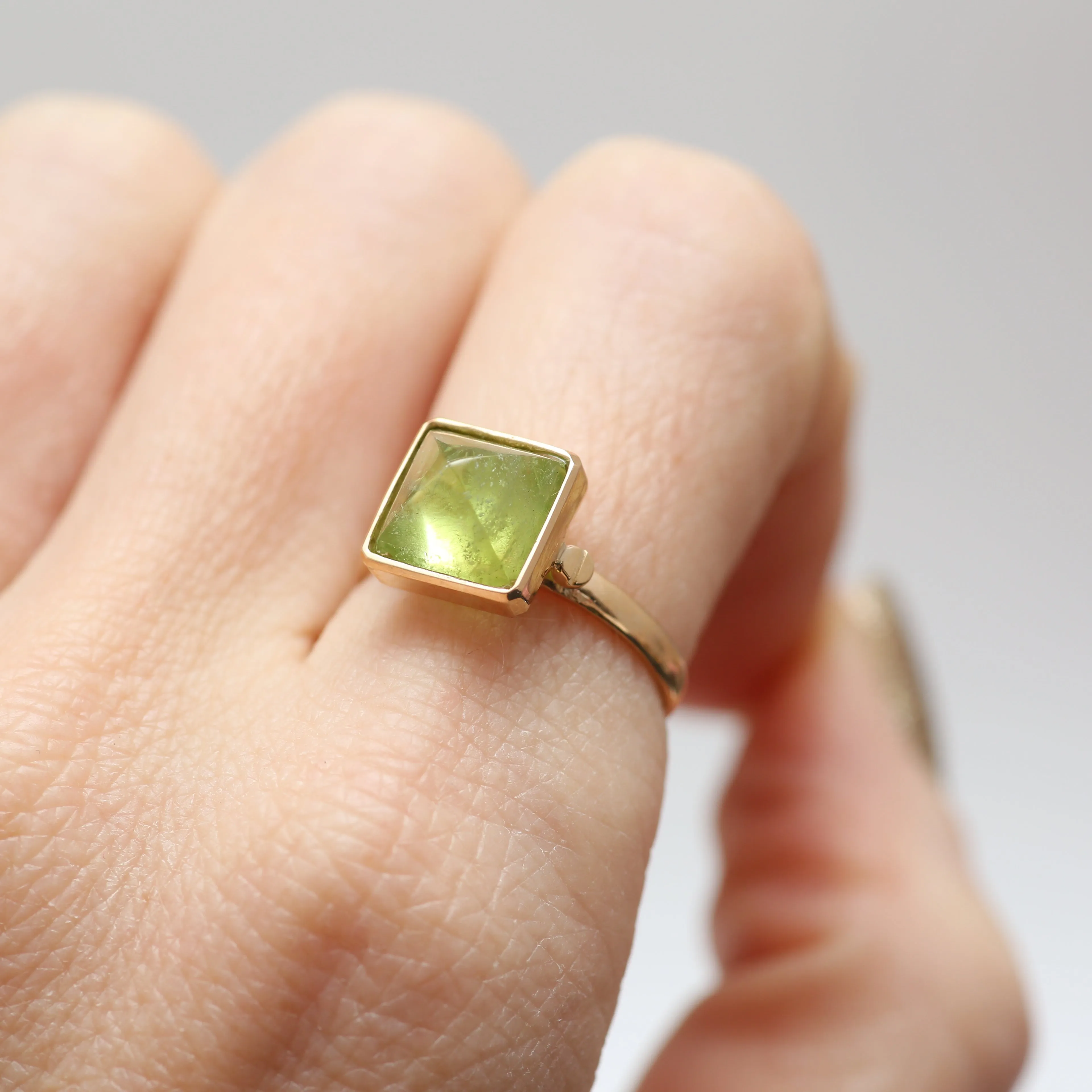 14k Peridot Pyramid Ring