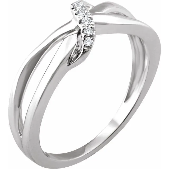 14K White .05 CTW Natural Diamond Negative Space Ring