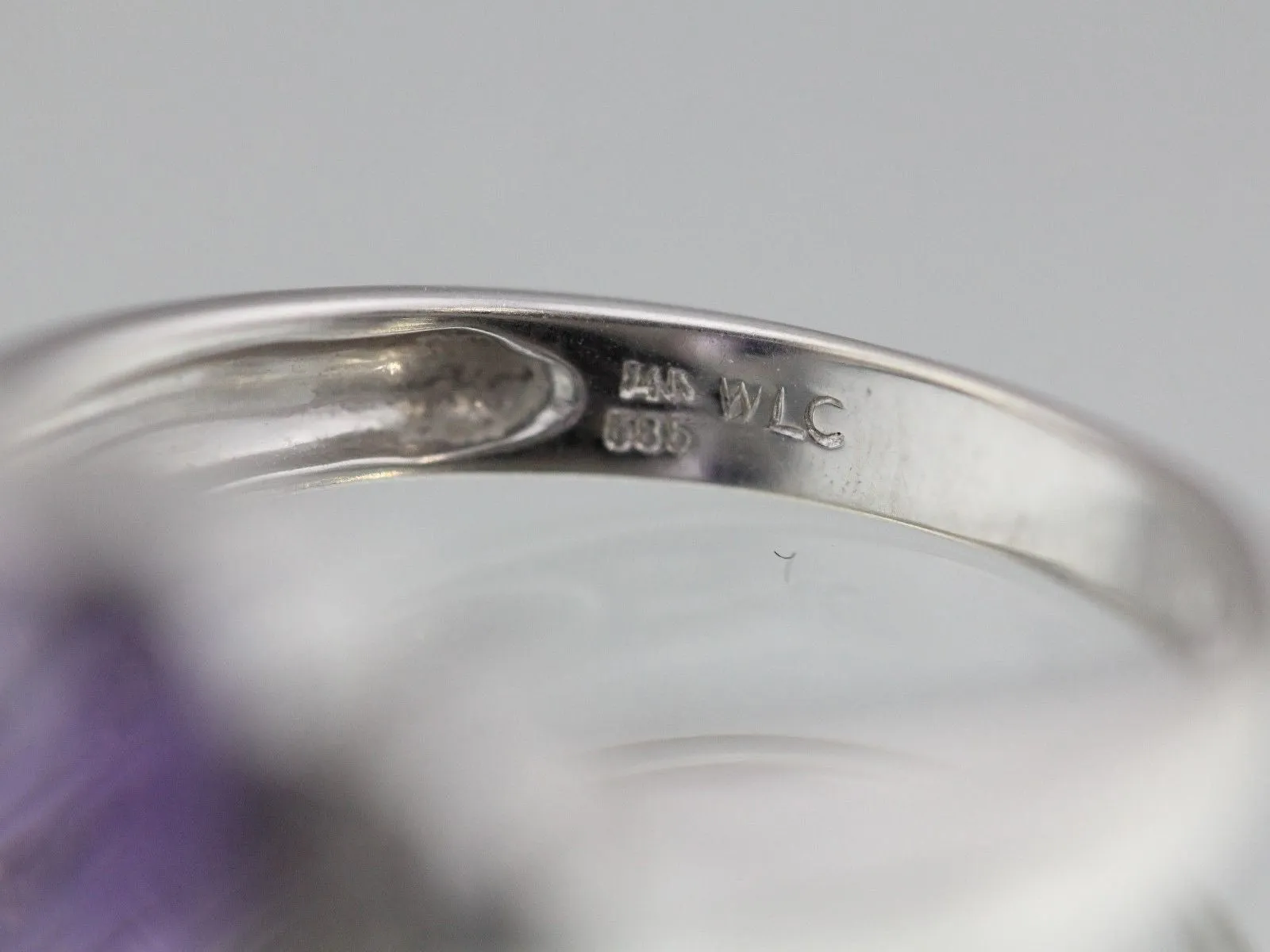 14K White Gold 3.5 Carat Amethyst & Diamond Ring