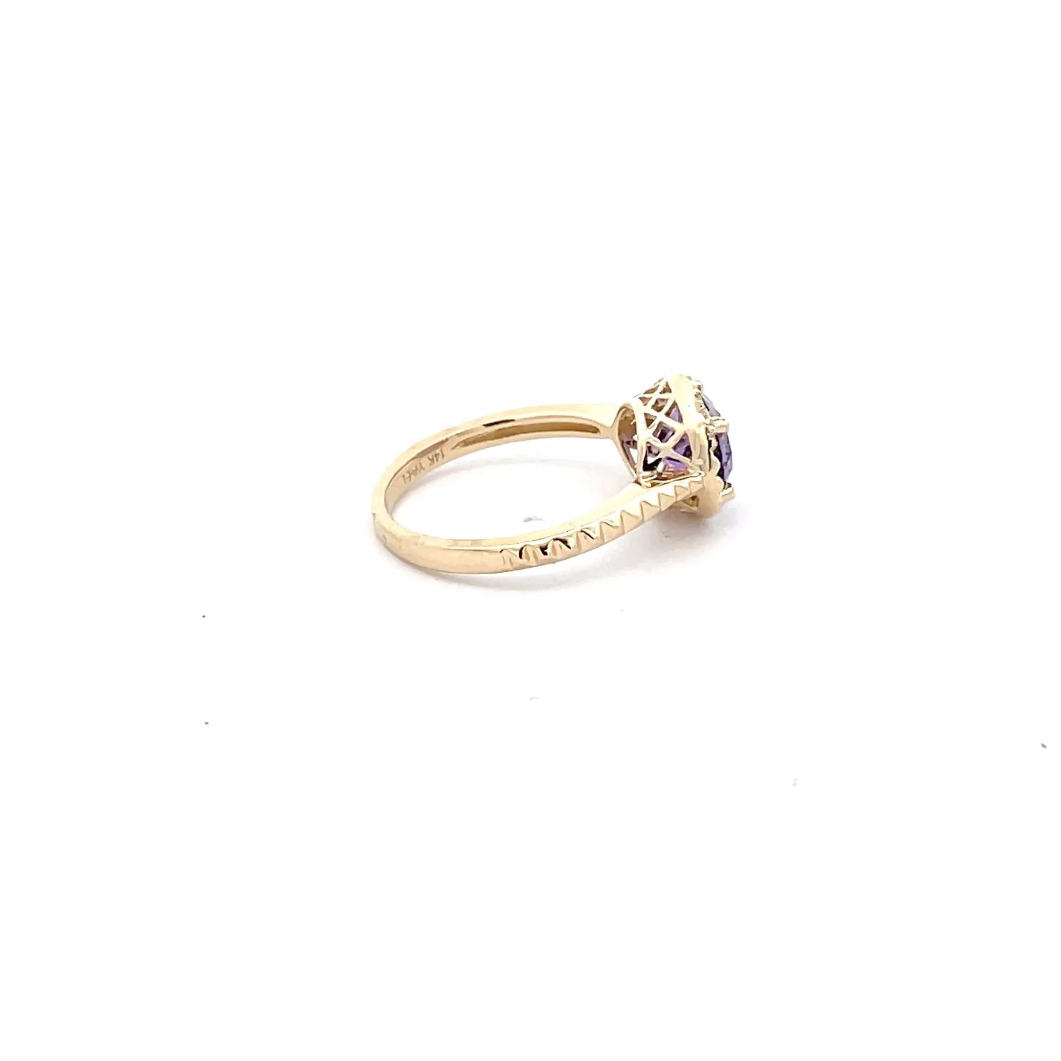 14K Yellow Gold Oval Fantasy Cut Amethyst Halo Ring (1.58ctw)