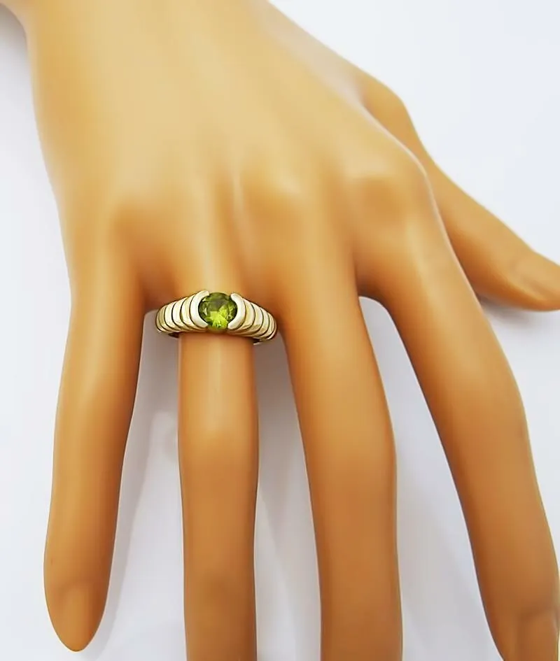 14k YELLOW GOLD RIBBED STEP BAND SOLITAIRE .75ct ROUND PERIDOT RING