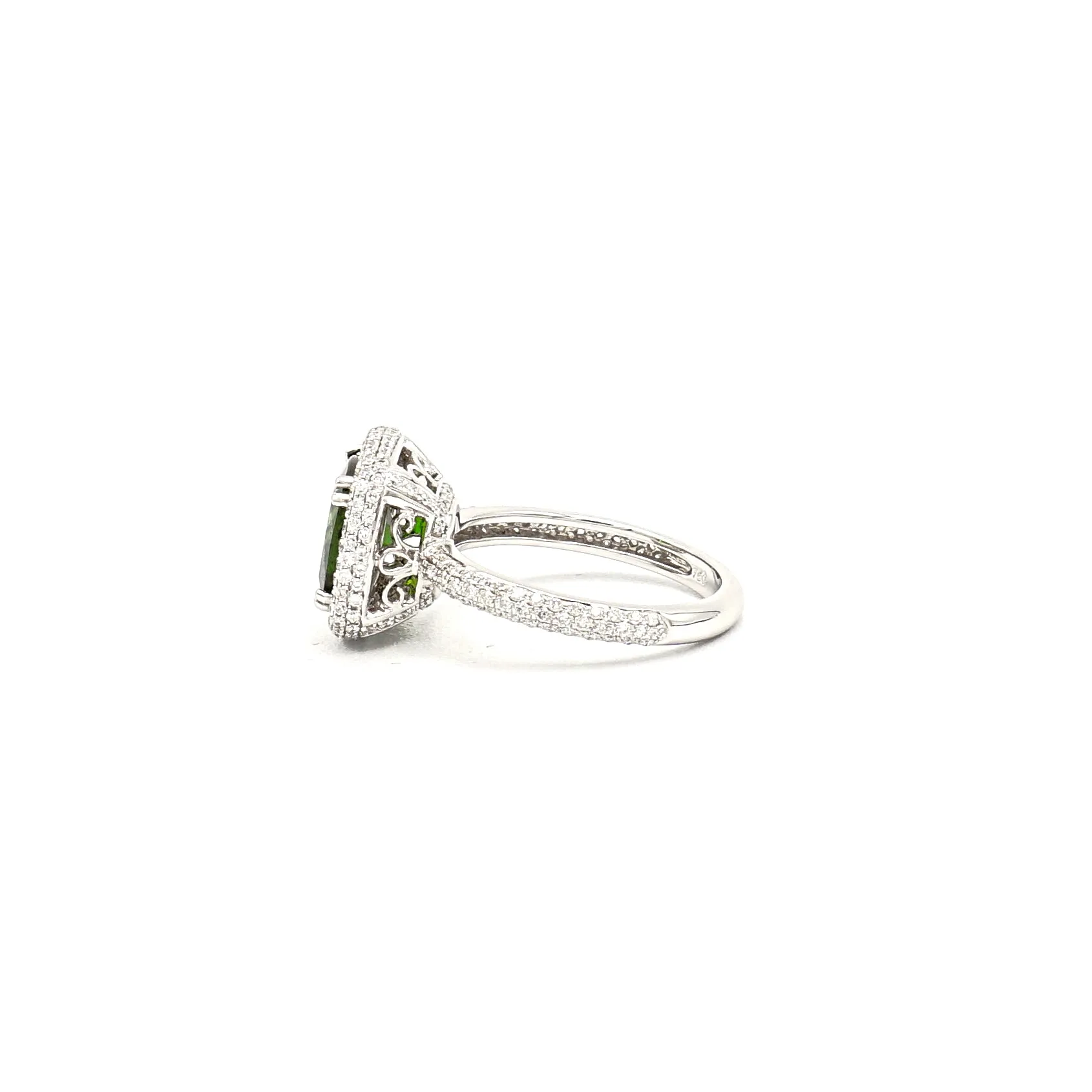 18k White Gold Green Chrome Diopside on Diamond Halo Ring