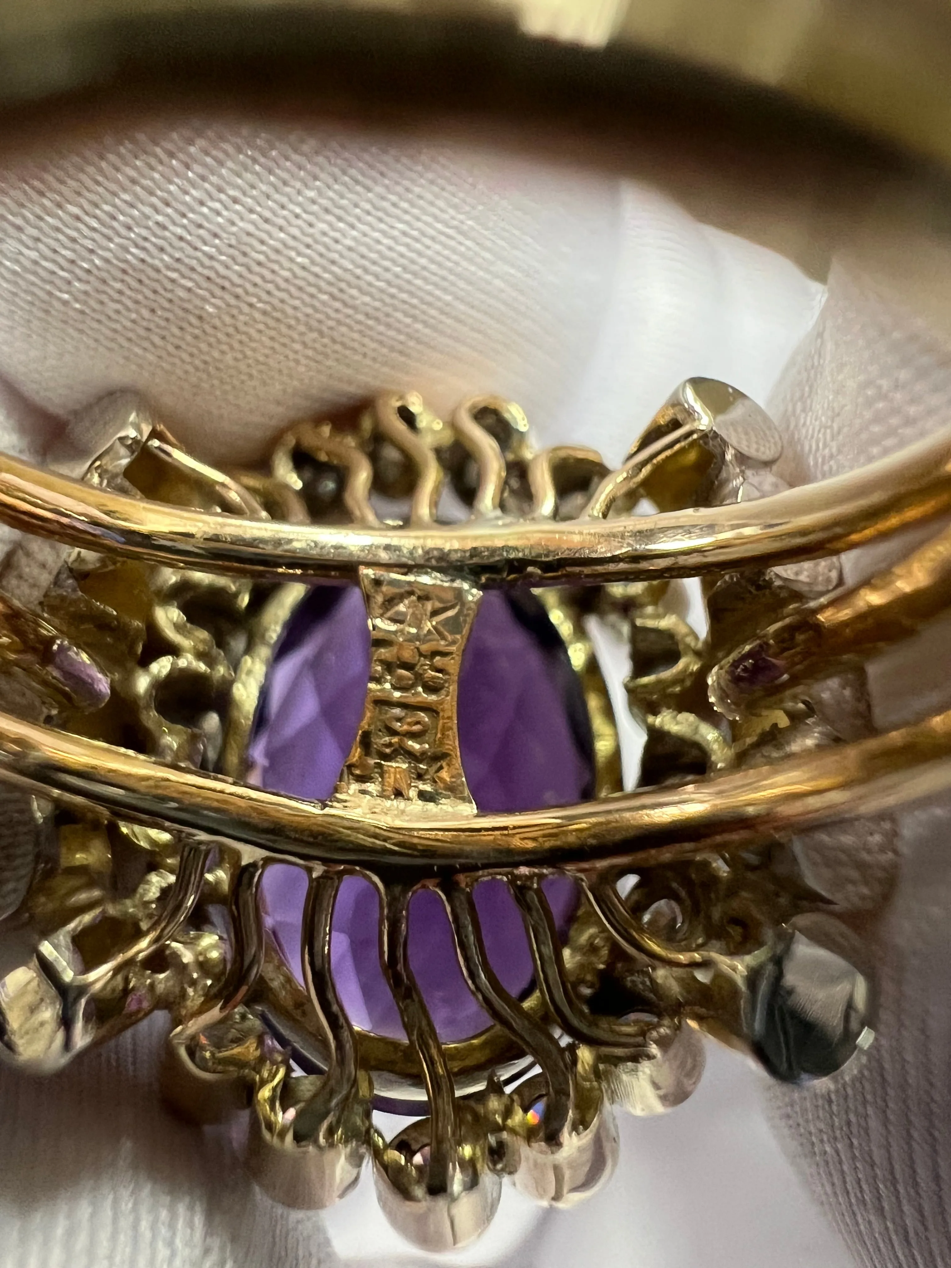 1950s Retro Amethyst Diamond Yellow Gold Cocktail Ring