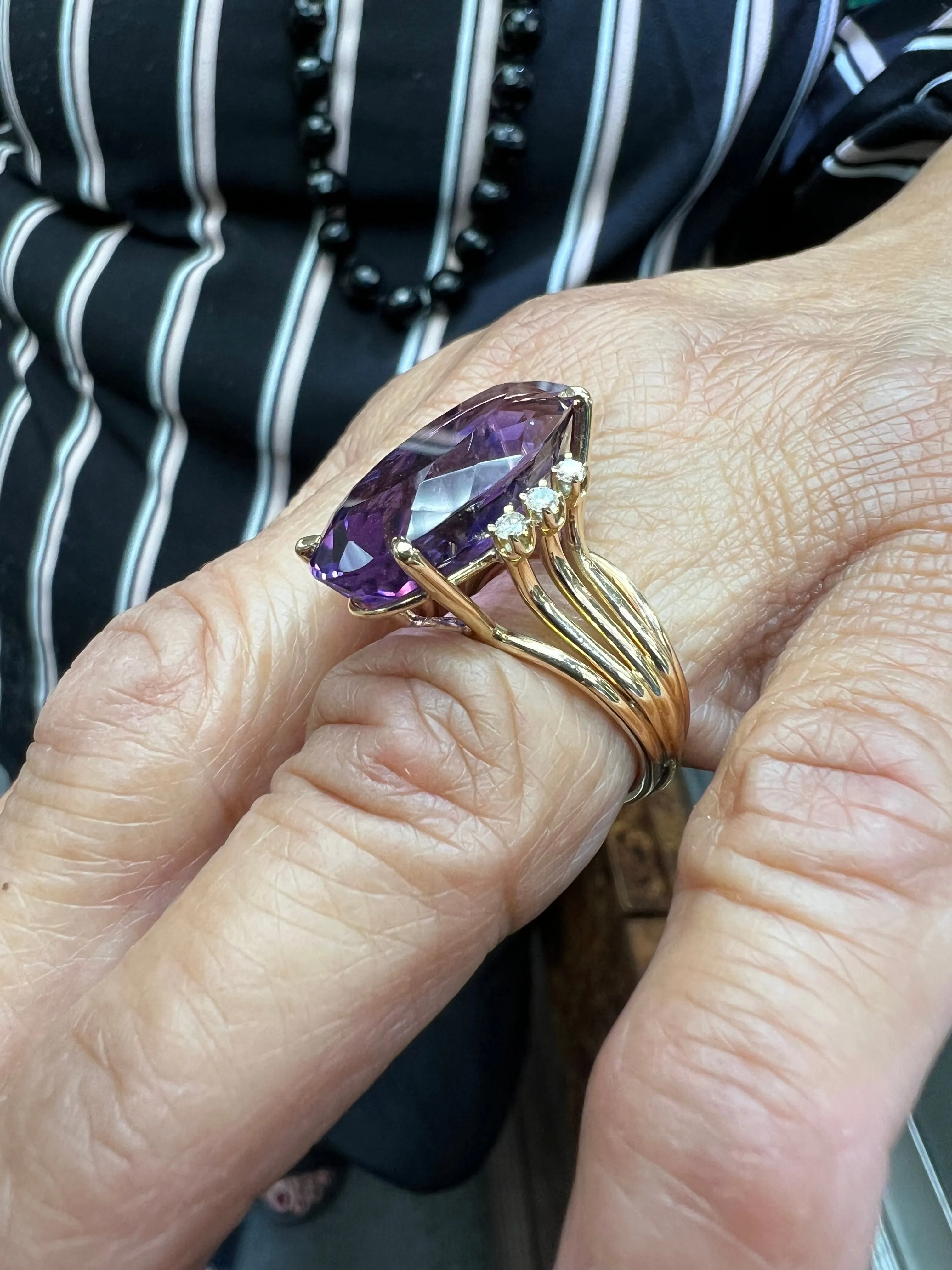 1970s Amethyst Diamond Yellow Gold Cocktail Ring