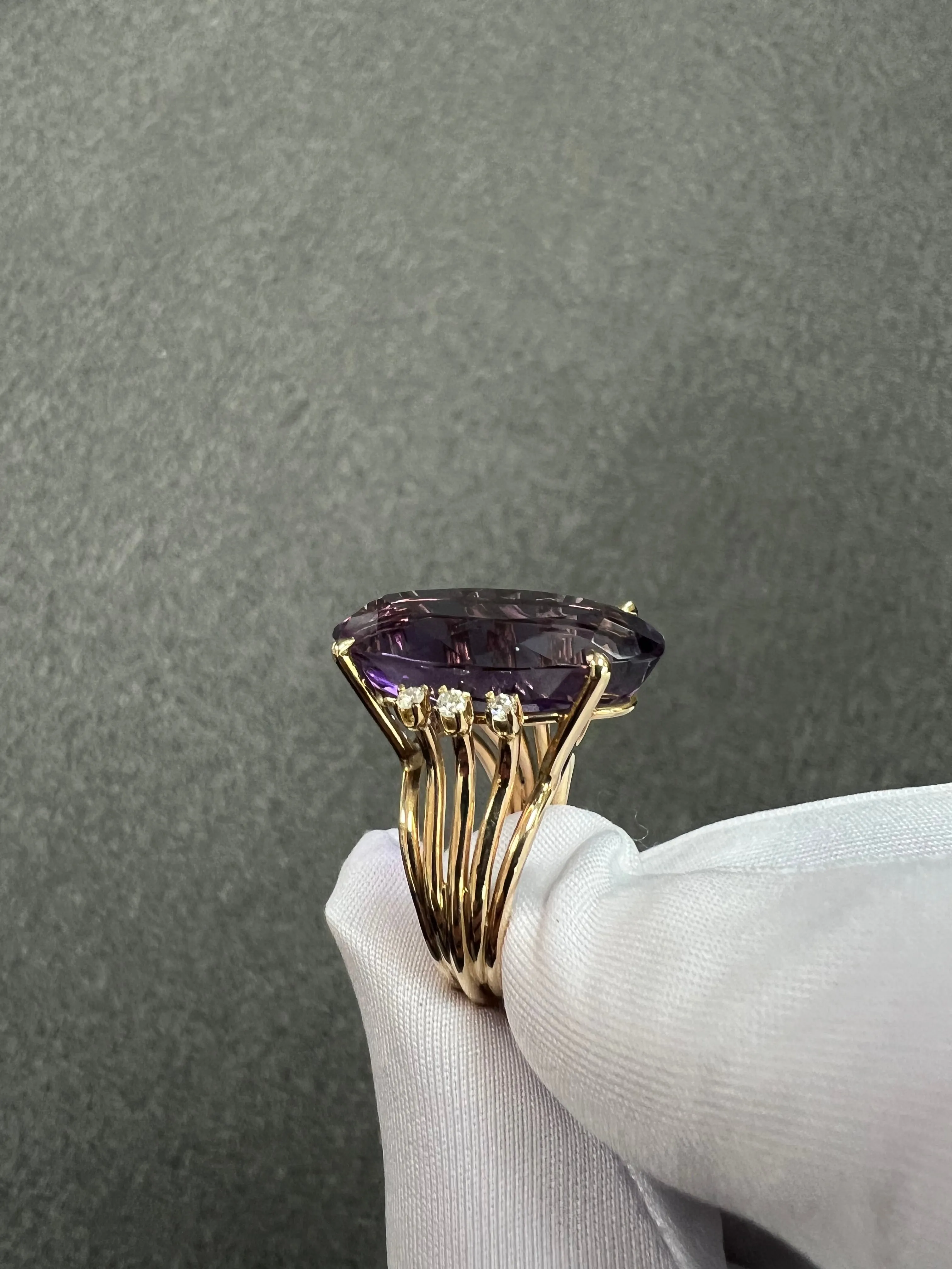 1970s Amethyst Diamond Yellow Gold Cocktail Ring