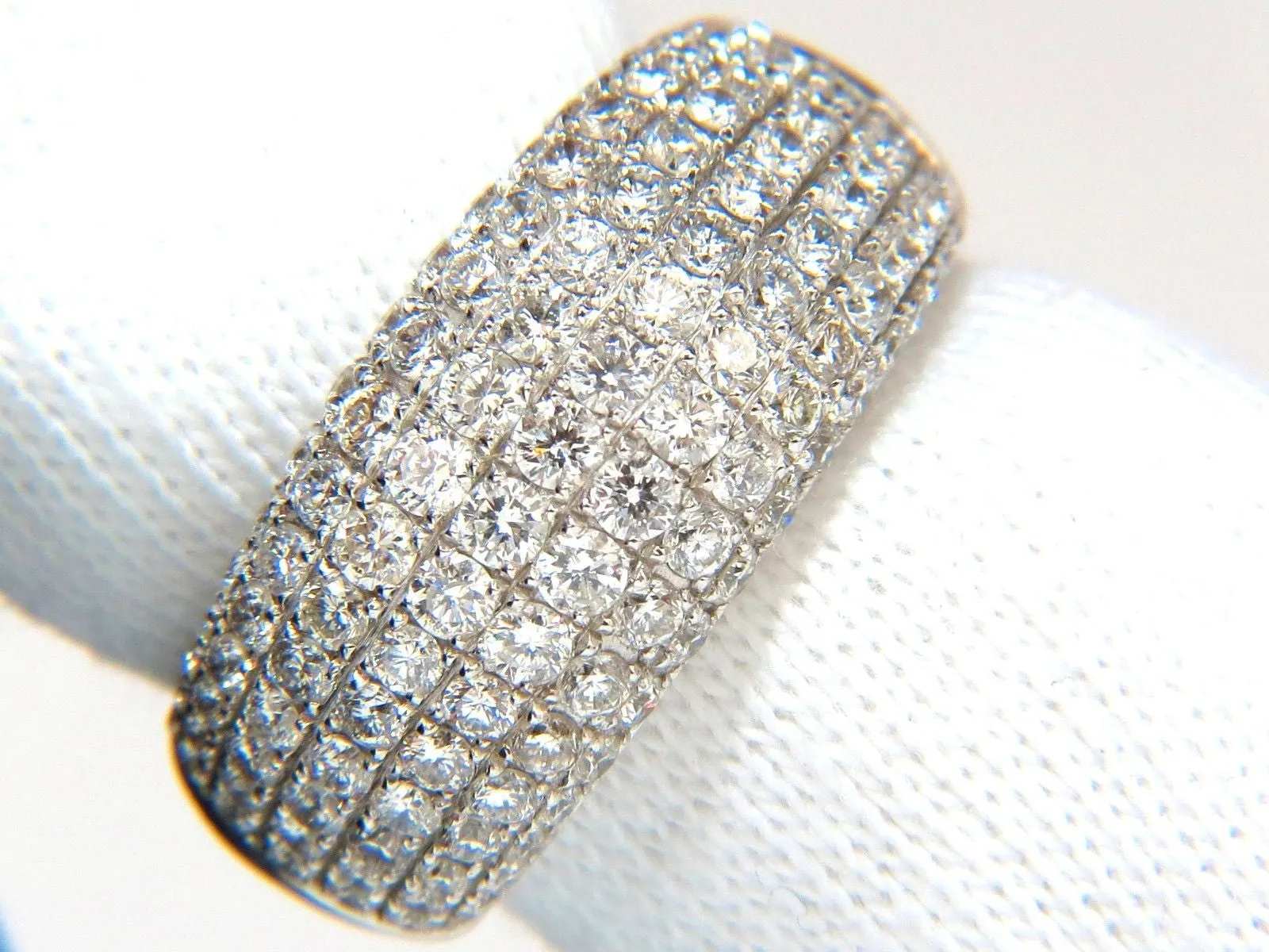 2.77CT FULL CUT DIAMONDS BEAD SET WIDE BAND RING 18KT 10MM SIZE 6.75