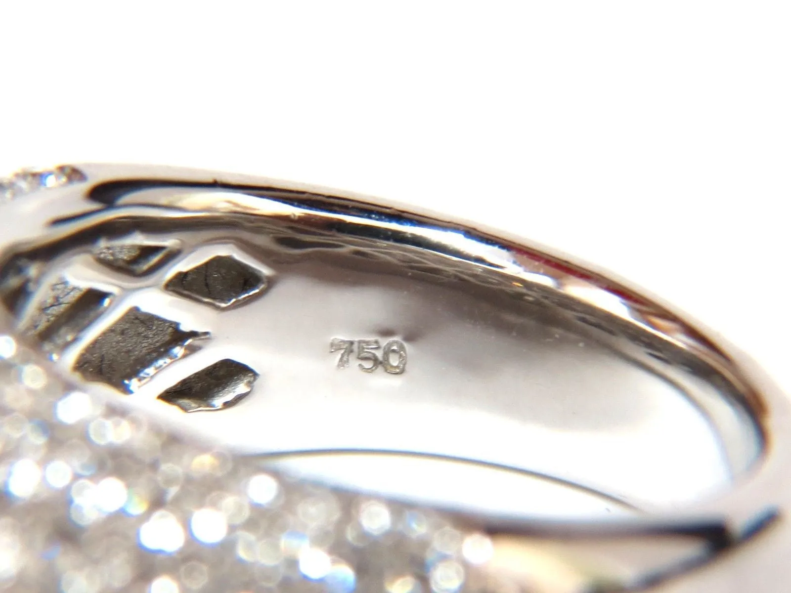 2.77CT FULL CUT DIAMONDS BEAD SET WIDE BAND RING 18KT 10MM SIZE 6.75