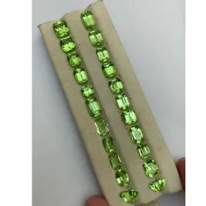 30 carats Apple Green Natural Faceted Peridot Stones