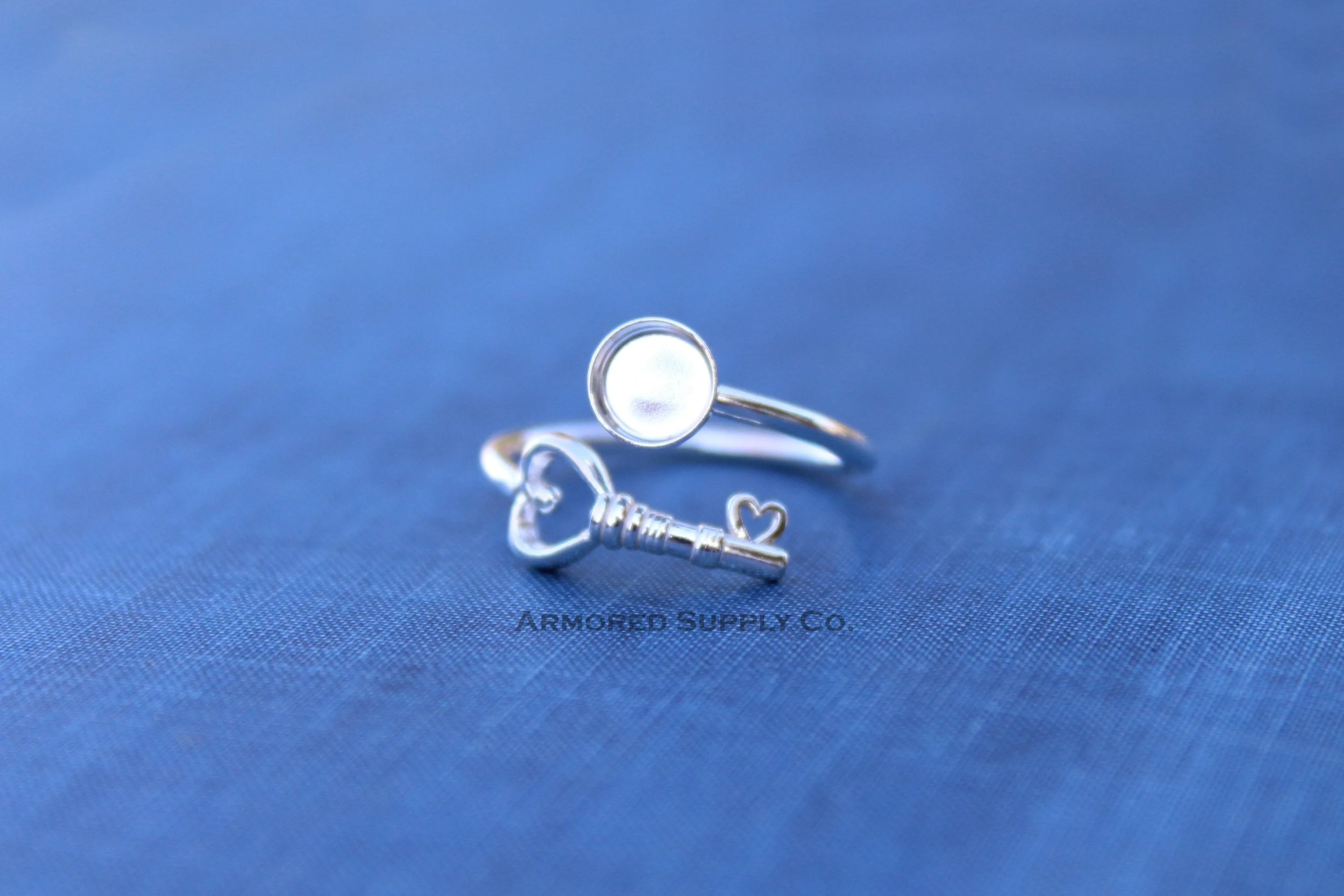6mm Silver Heart Key Wrap Bypass Adjustable Bezel Ring blank