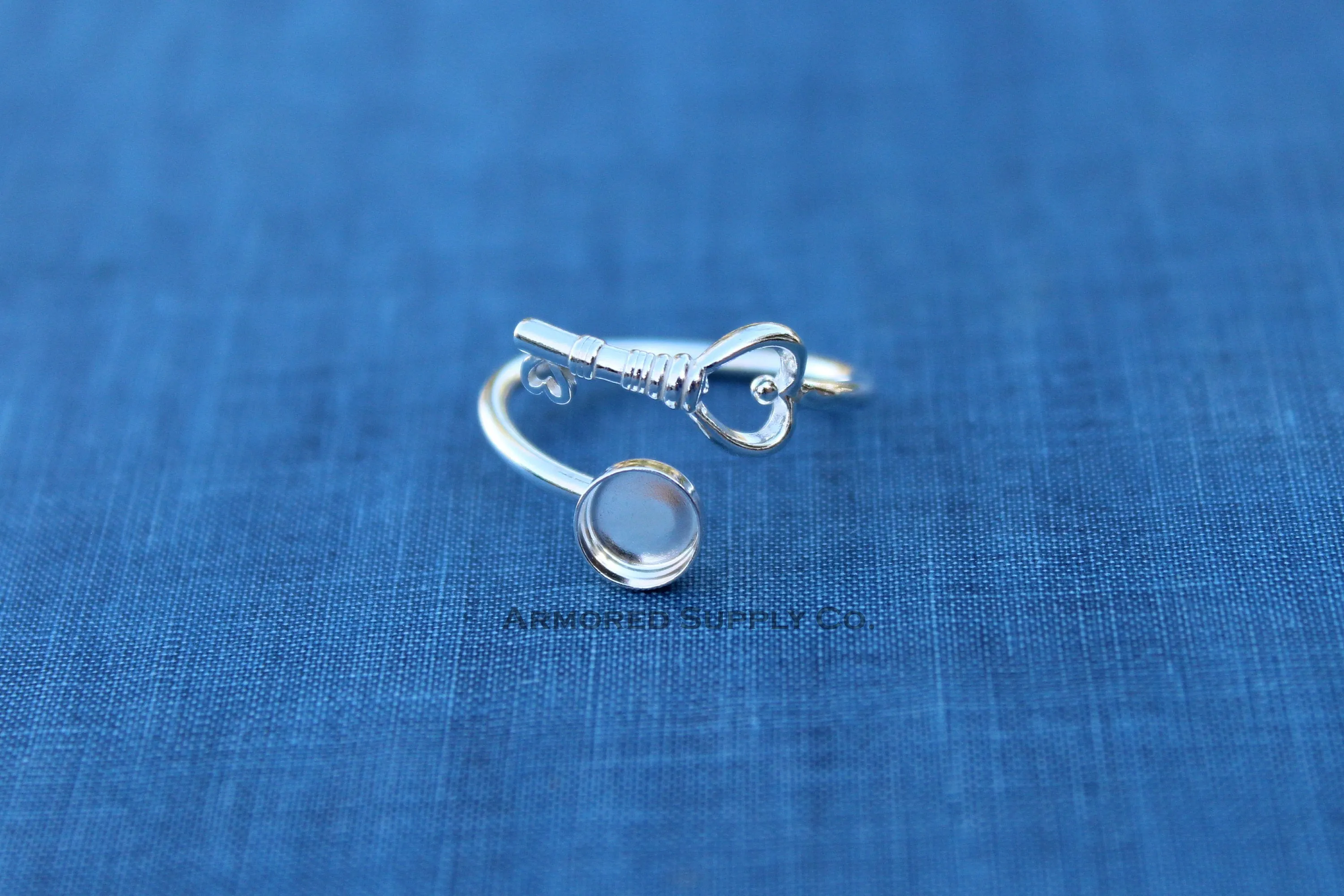 6mm Silver Heart Key Wrap Bypass Adjustable Bezel Ring blank