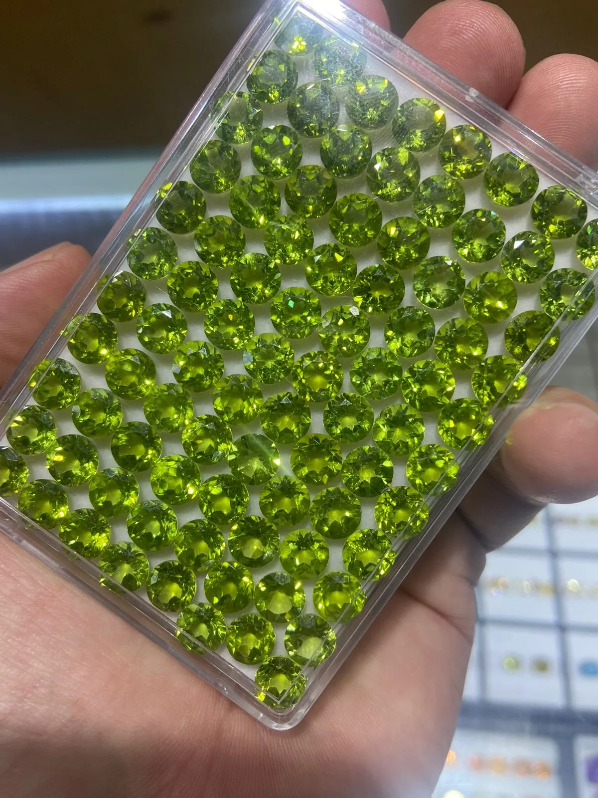 7mm / 133 carats Calibrated Peridot Loose Stones Round Shape