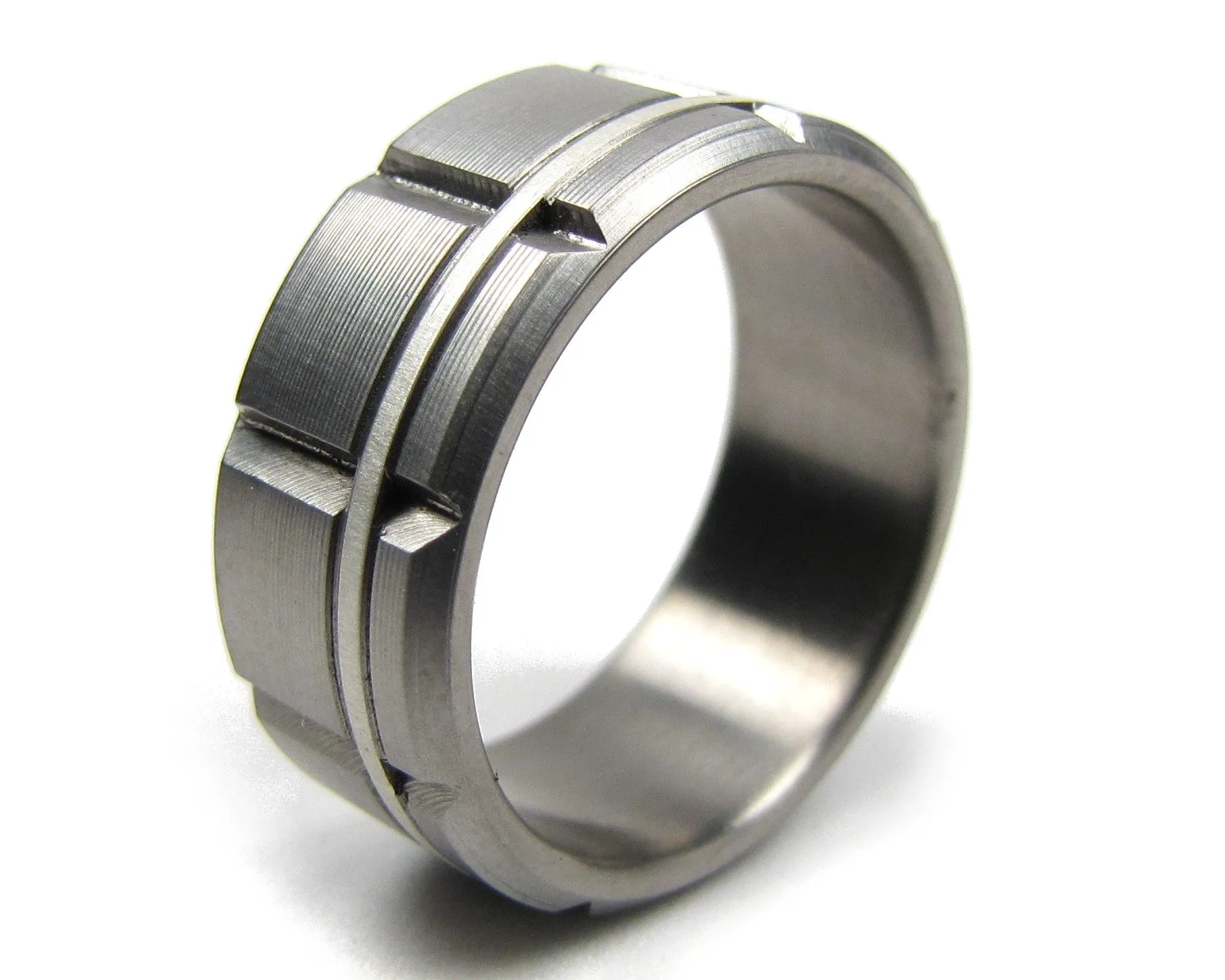 Atlas (Bright) Titanium Men's Wedding Band With Silver Inlay