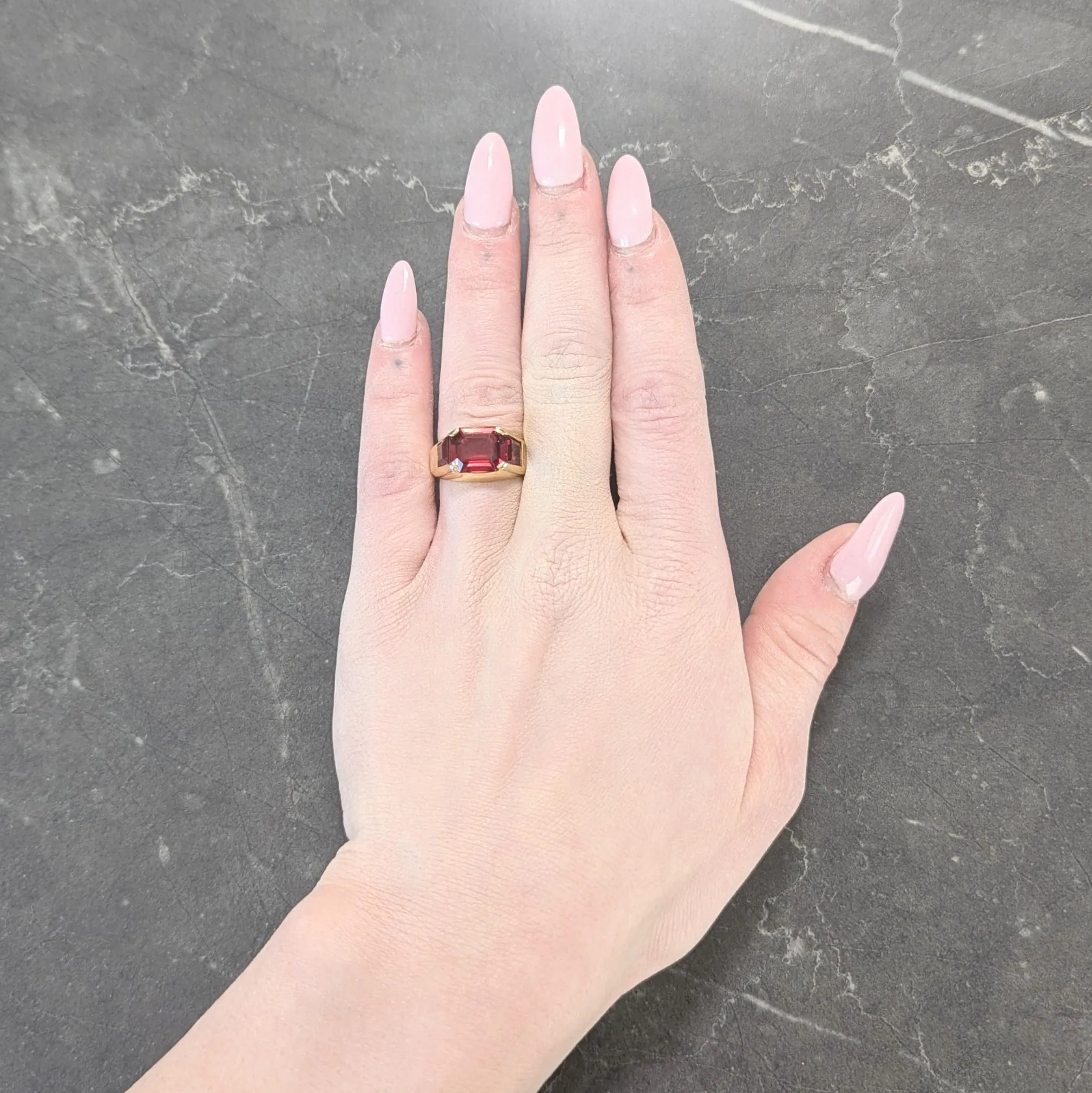 Bulgari 1970's Red Spinel 18 Karat Yellow Gold Vintage Three Stone Unisex Signet Ring
