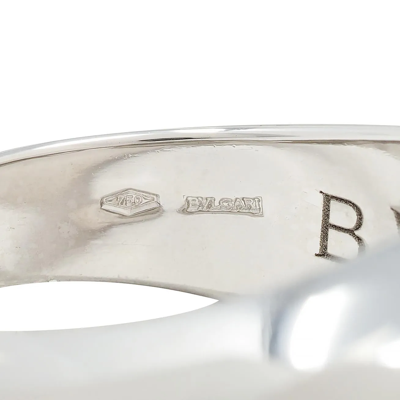 Bulgari Diamond 18 Karat White Gold Dome Modernist Vintage Ring