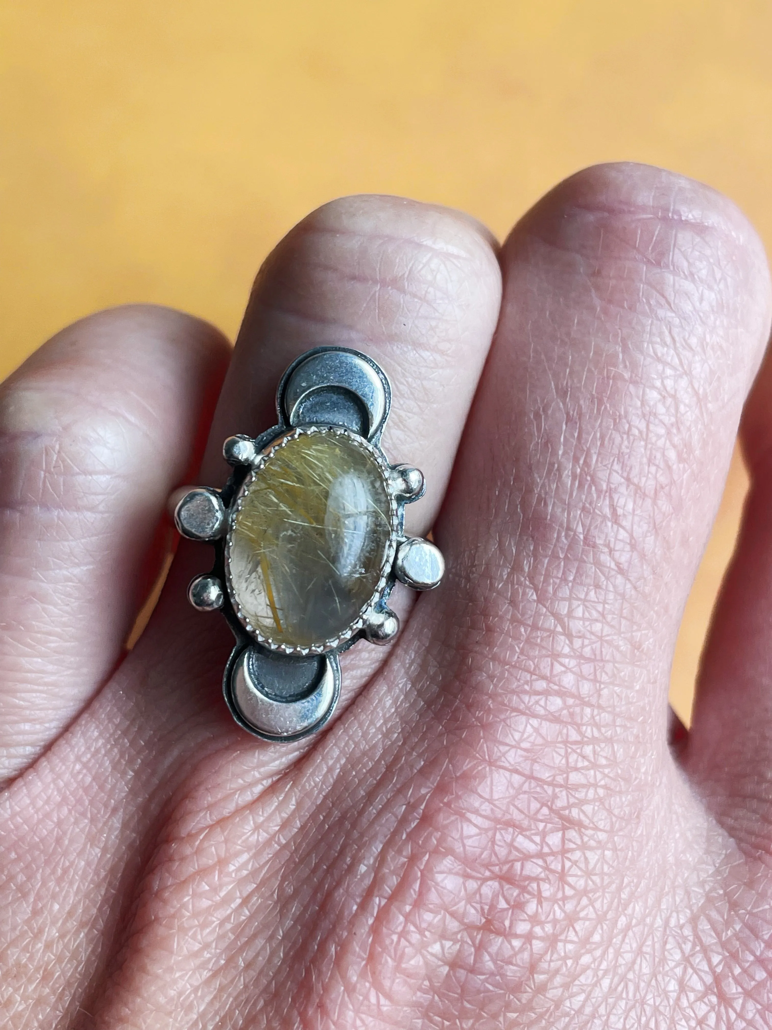 Captivating Crescent Ring - Size 6