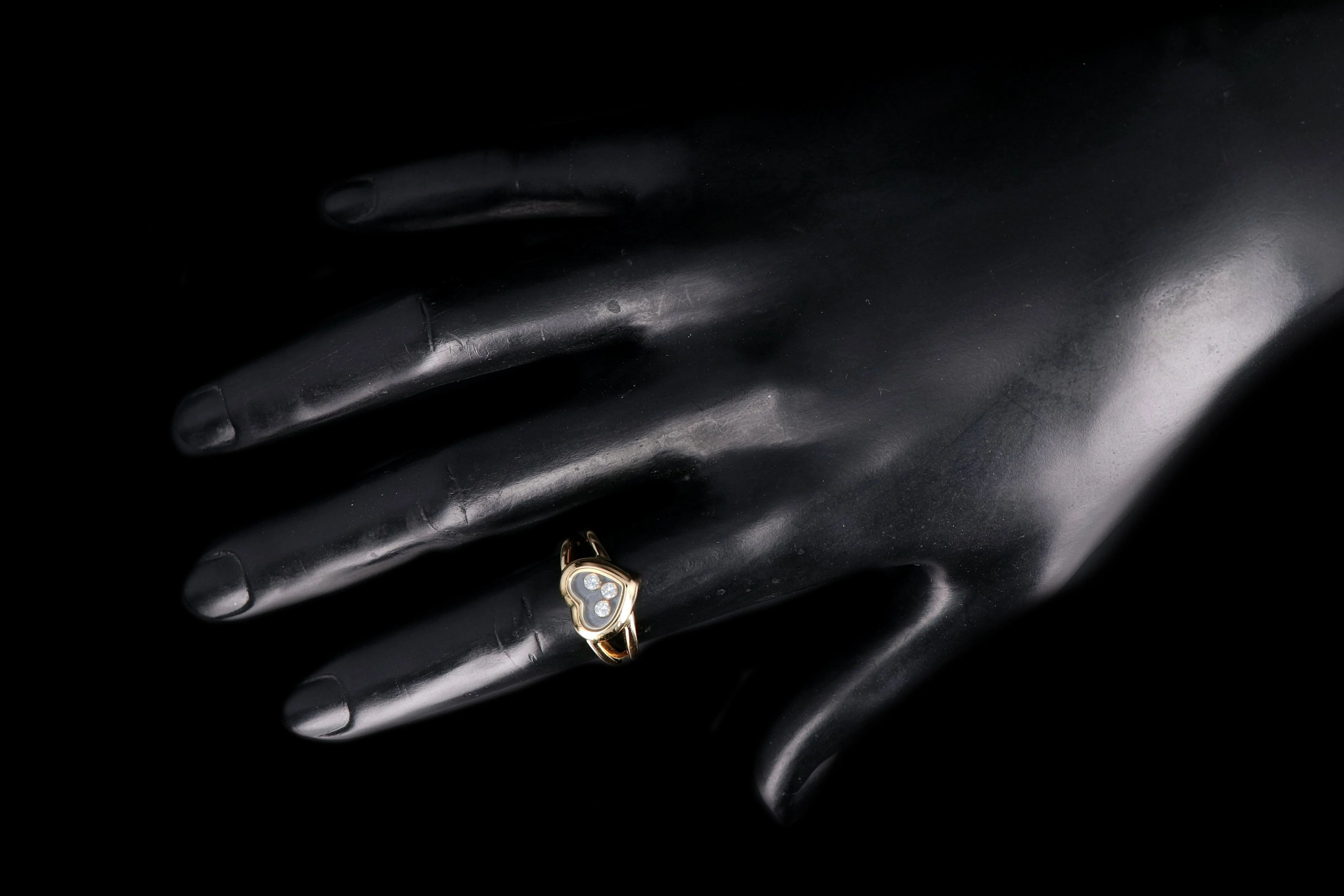 Chopard 18K Yellow Gold Happy Floating Round Diamond Heart Ring