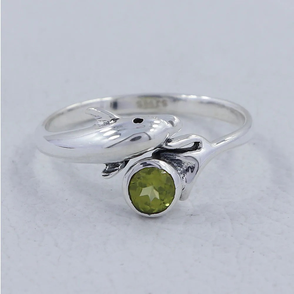 Dolphin Design Peridot Birthstone 925 Silver Ring