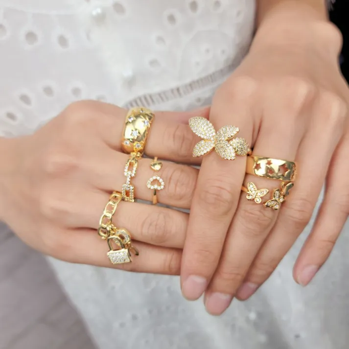 Flower and Leaf ring with pave micro czs