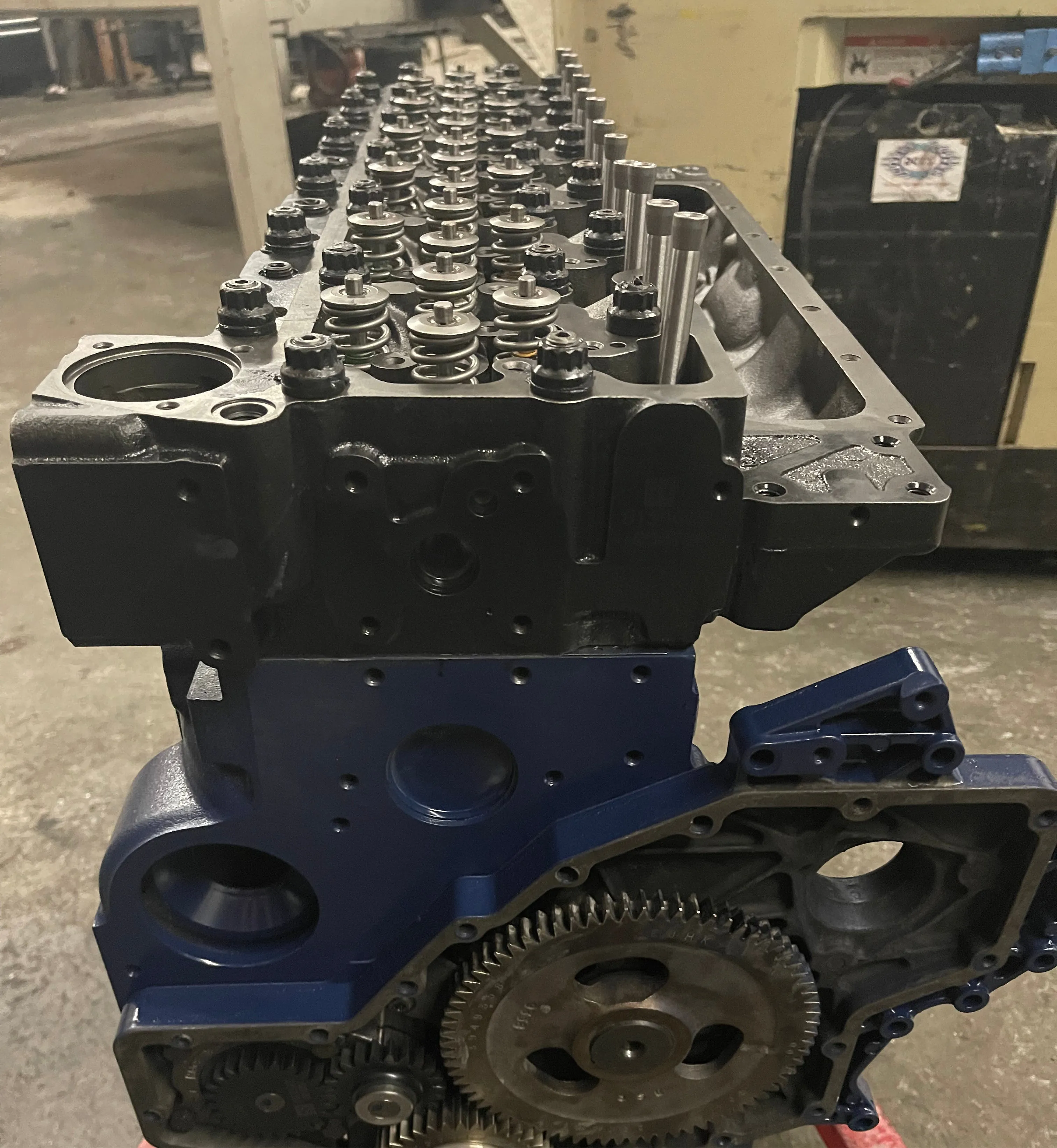 HD 5.9 or 6.7 cummins engine long-block