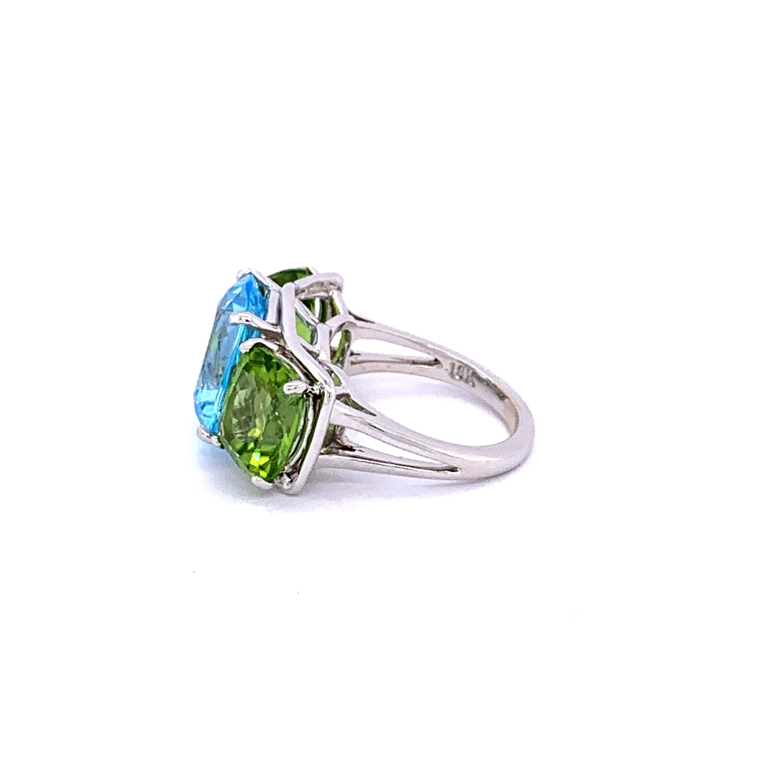 Le Joaillier Collection  Blue Topaz & Peridot Ring