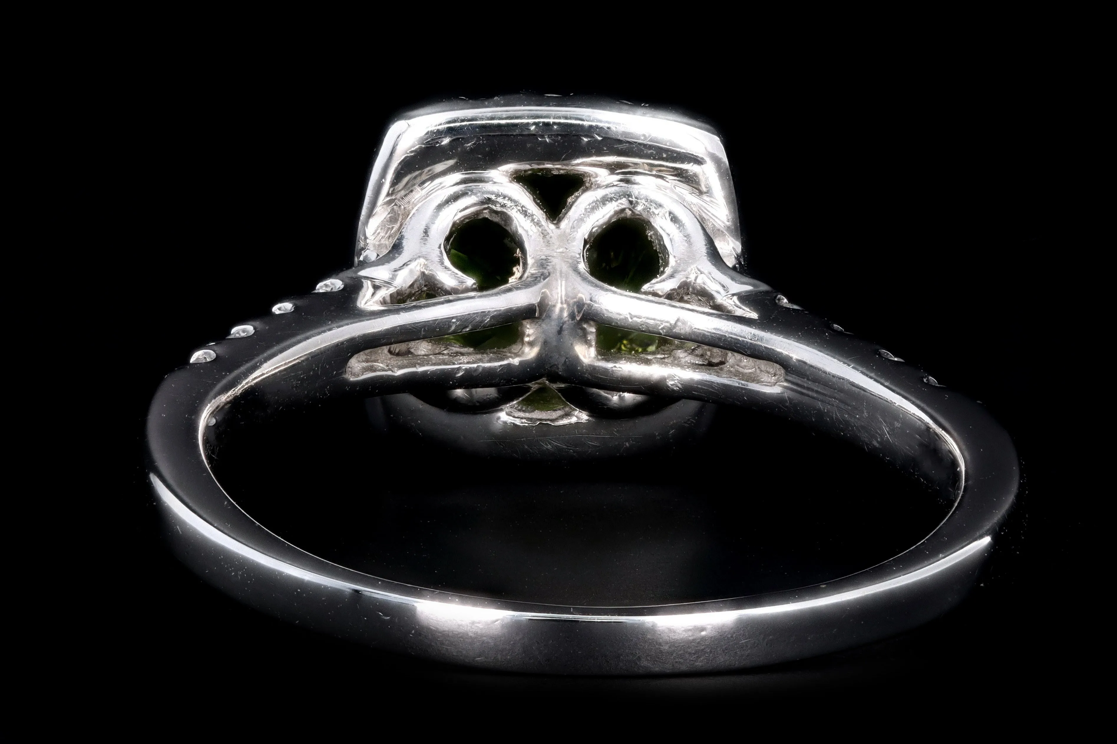 Modern 14K White Gold 1.87 Carat Peridot & Diamond Halo Ring