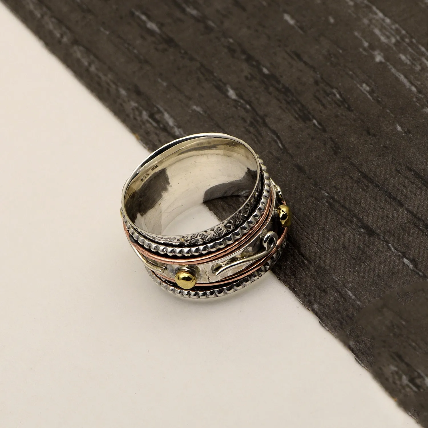 Multi Band Engrvaed Spinner Ring