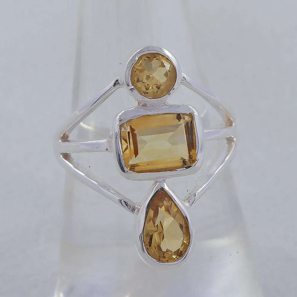 Natural Blue Topaz Gemstone 925 Sterling Silver Ring