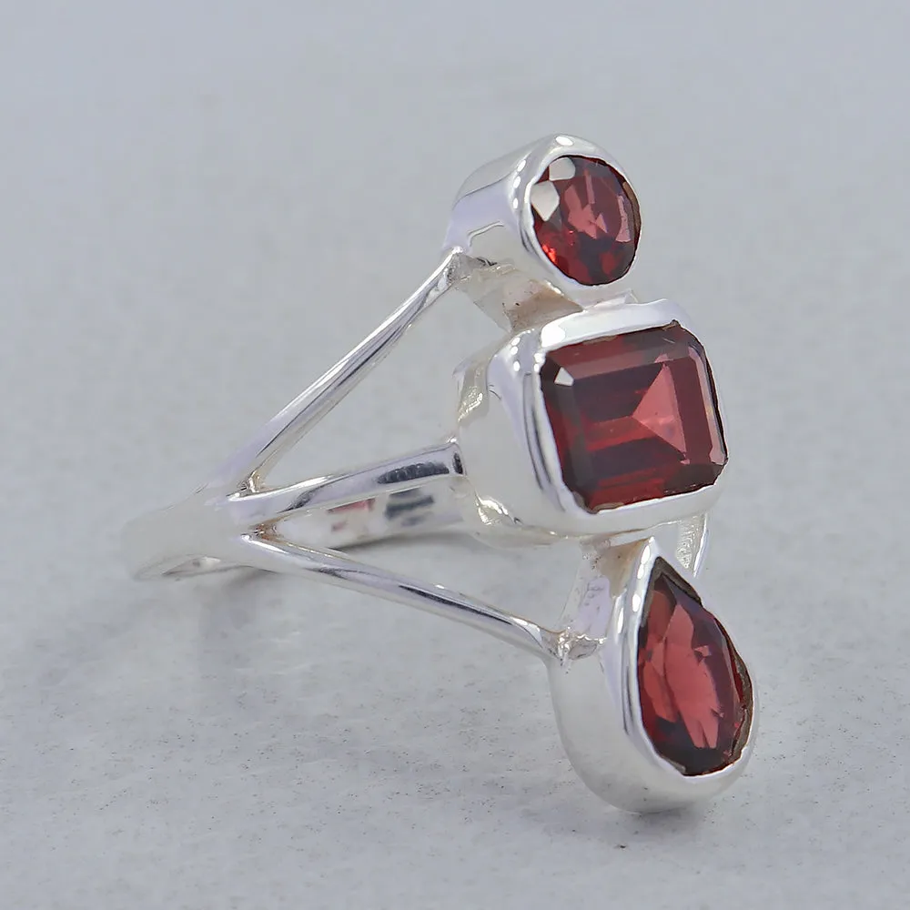 Natural Blue Topaz Gemstone 925 Sterling Silver Ring