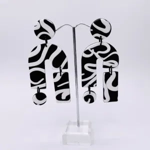 No Shrinking Violet - Songlines Statement Shape Earrings