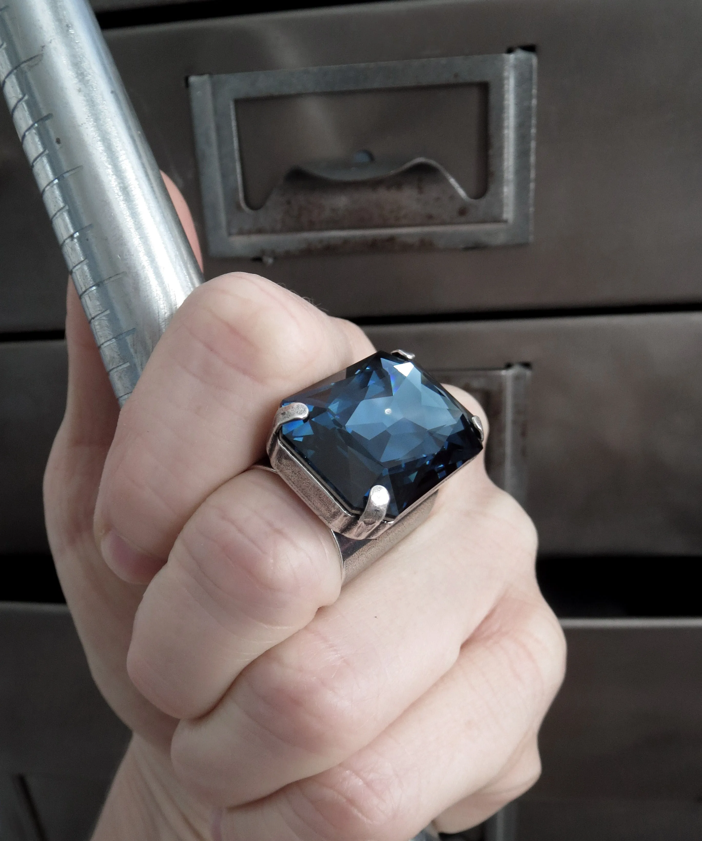 NOBILITY - Large Rectangle Crystal Ring in Deep Midnight Blue