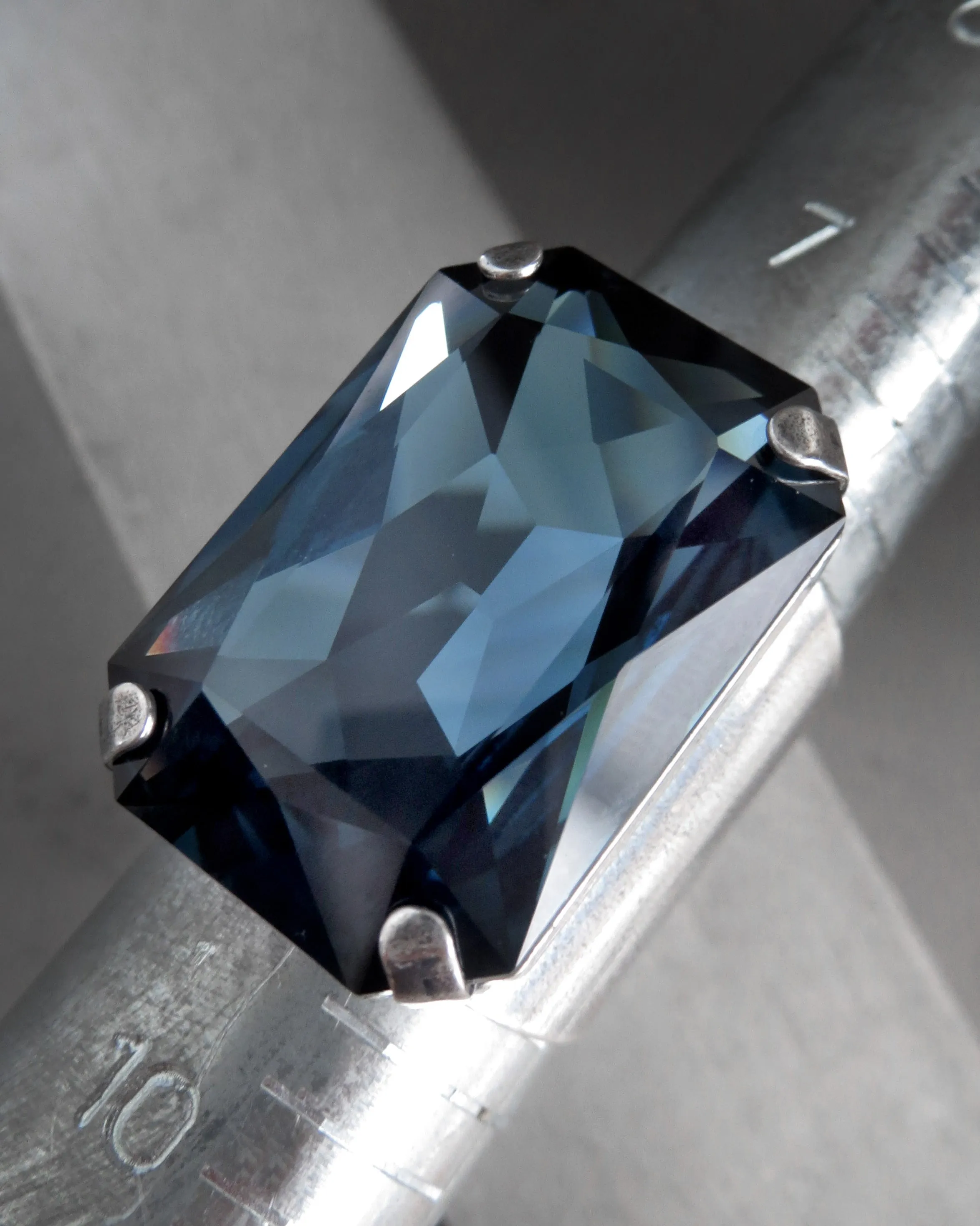 NOBILITY - Large Rectangle Crystal Ring in Deep Midnight Blue