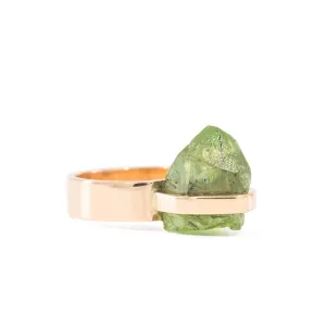 Peridot 16.6 Carat 14k Handcrafted Natural Crystal Ring