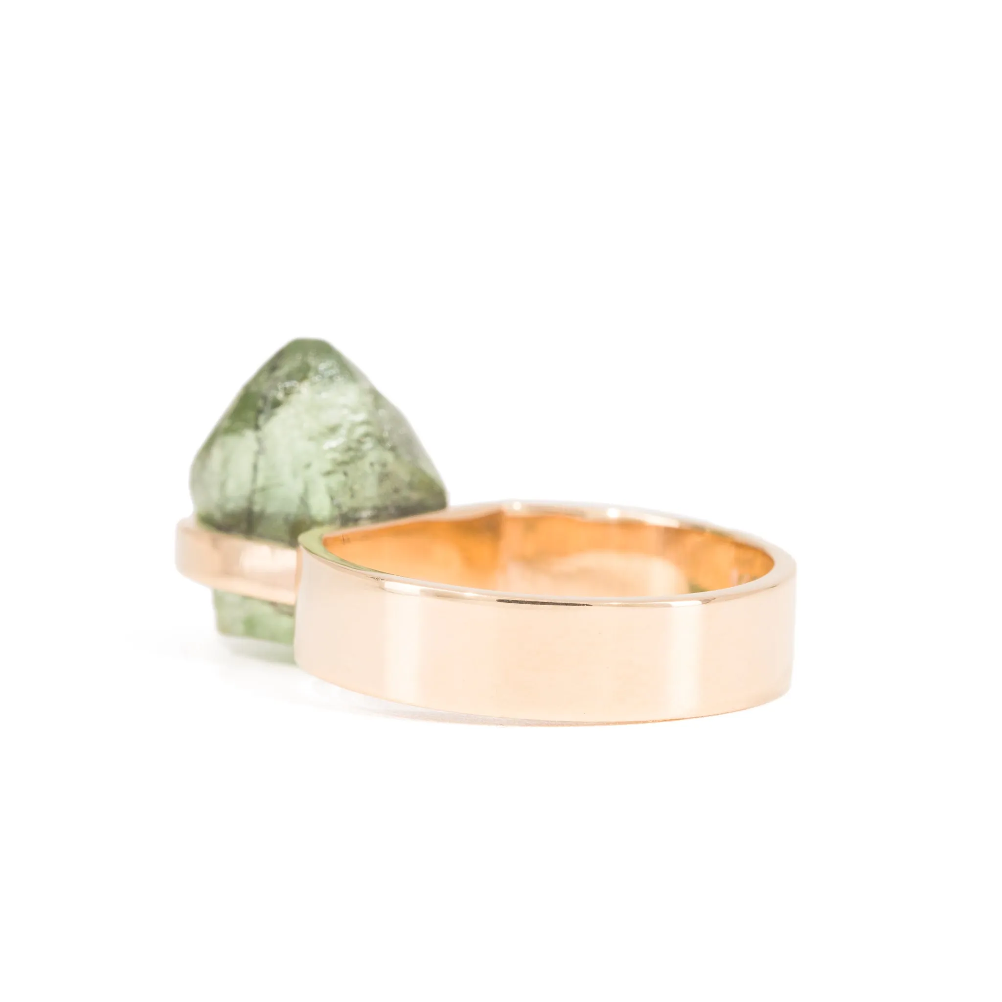 Peridot 16.6 Carat 14k Handcrafted Natural Crystal Ring