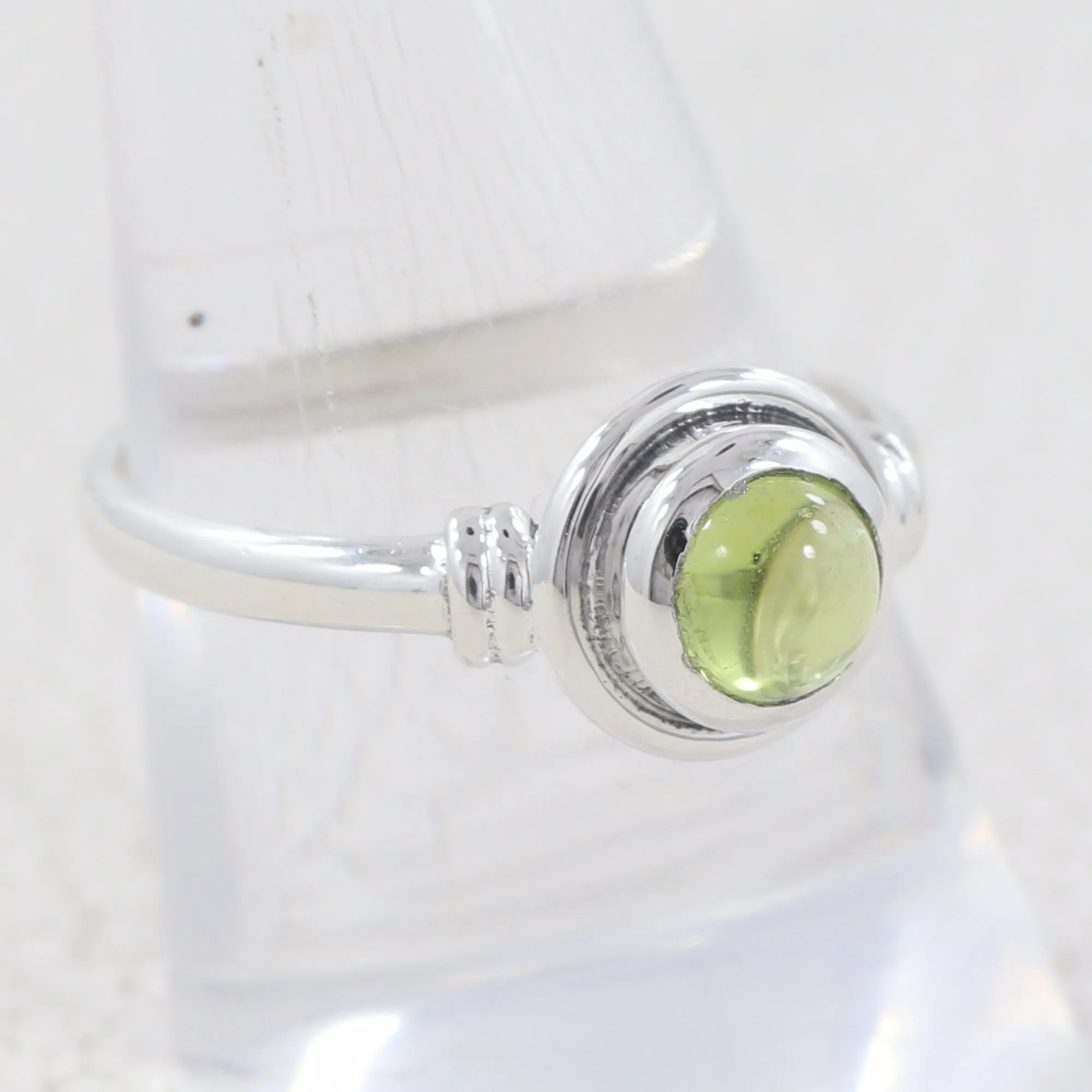 Peridot Gemstone 925 Sterling Silver Ring