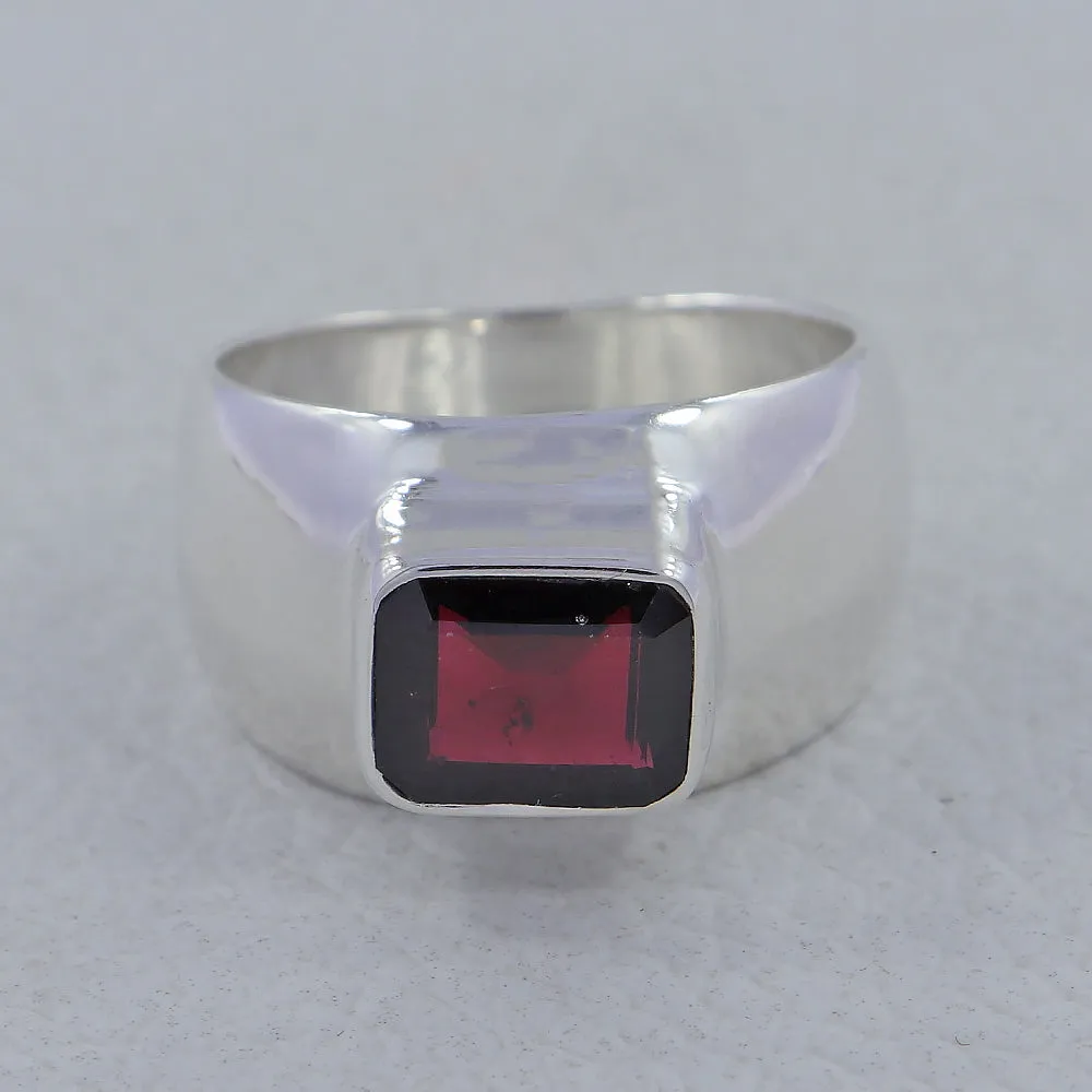 Peridot Gemstone Silver Ring