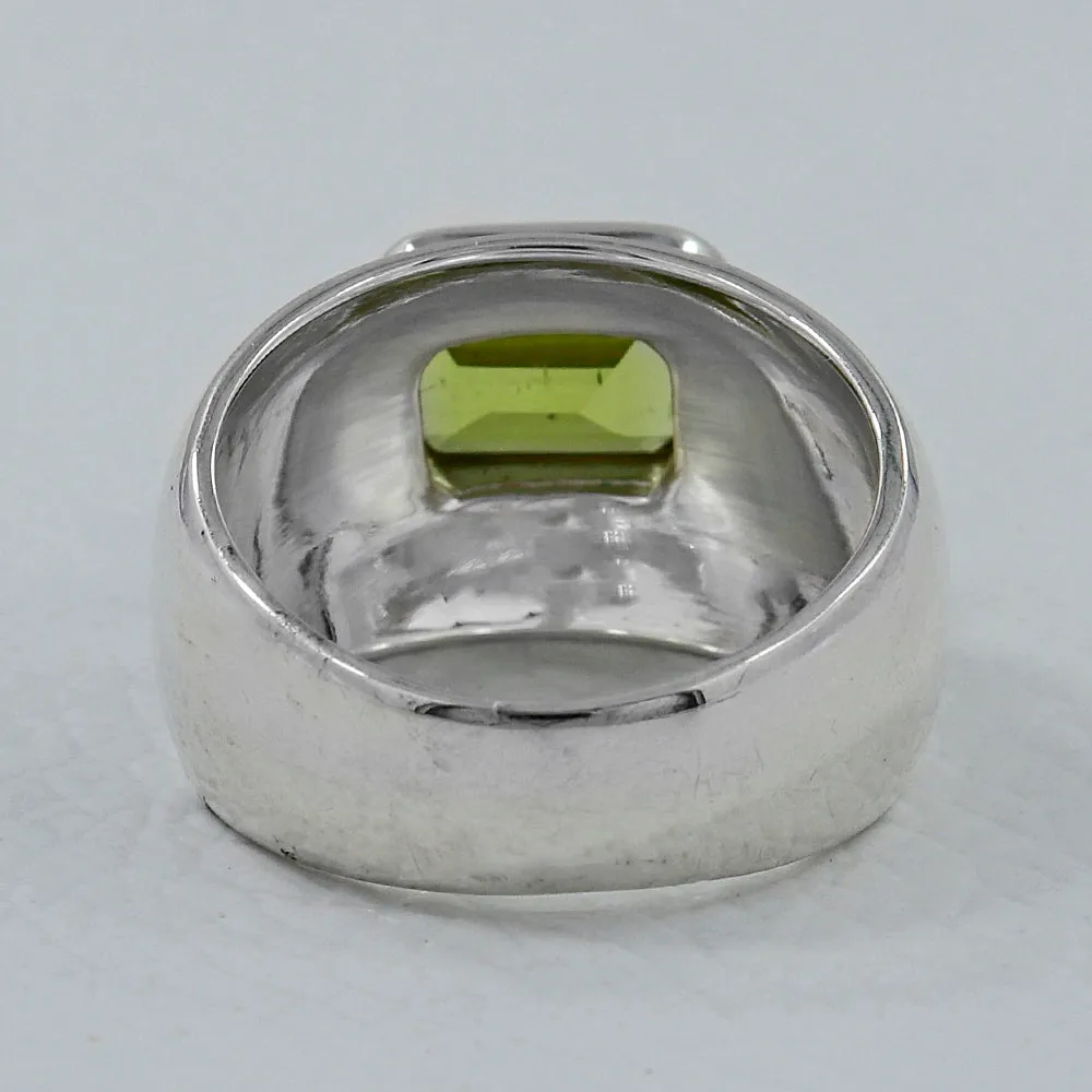 Peridot Gemstone Silver Ring