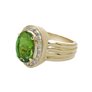 Ring-Peridot and Diamond  (1699L)