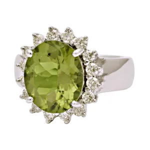 Ring-Peridot and Diamond  (192CS)