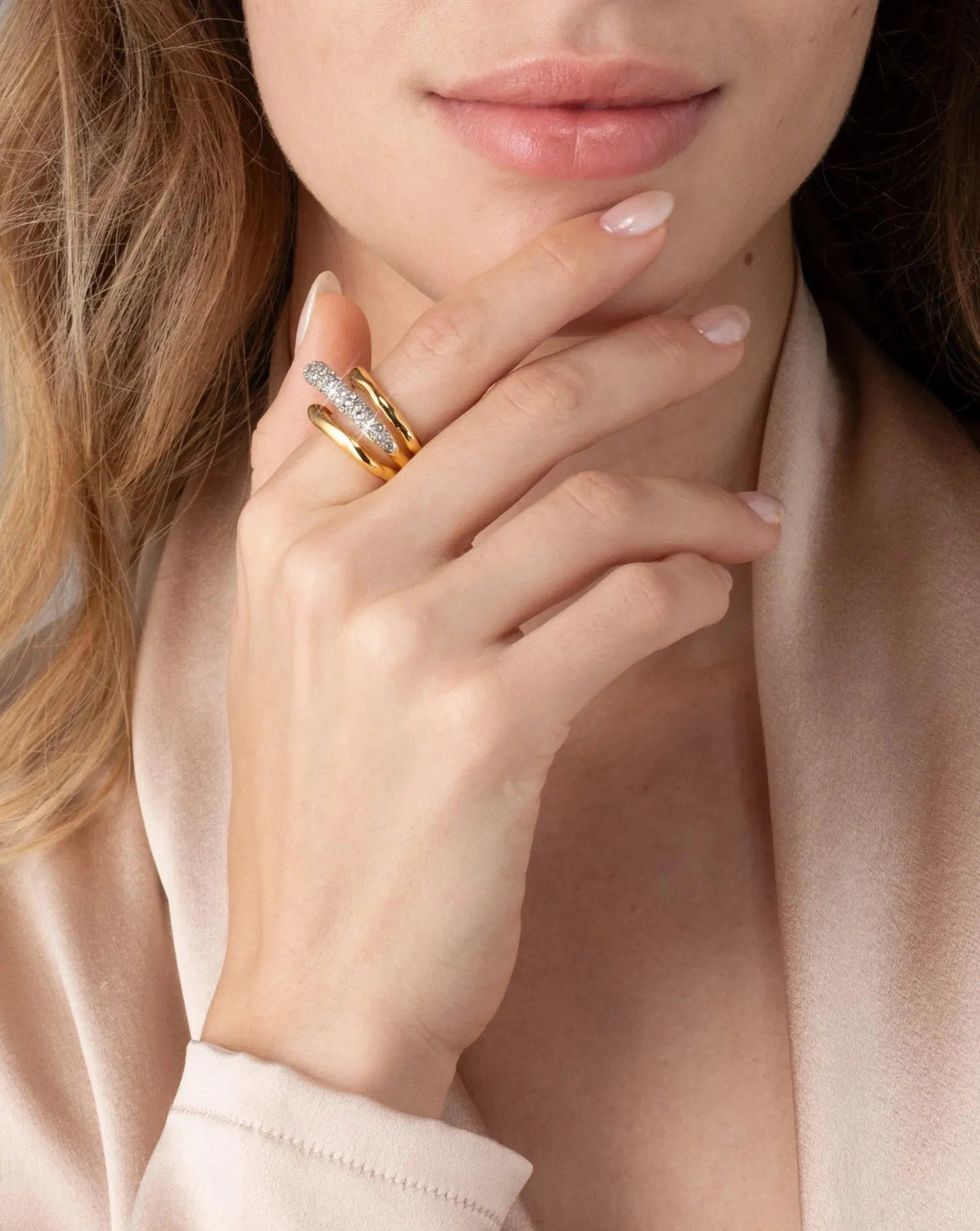 Solanales Crystal Orbiting Ring - Gold - Size 8