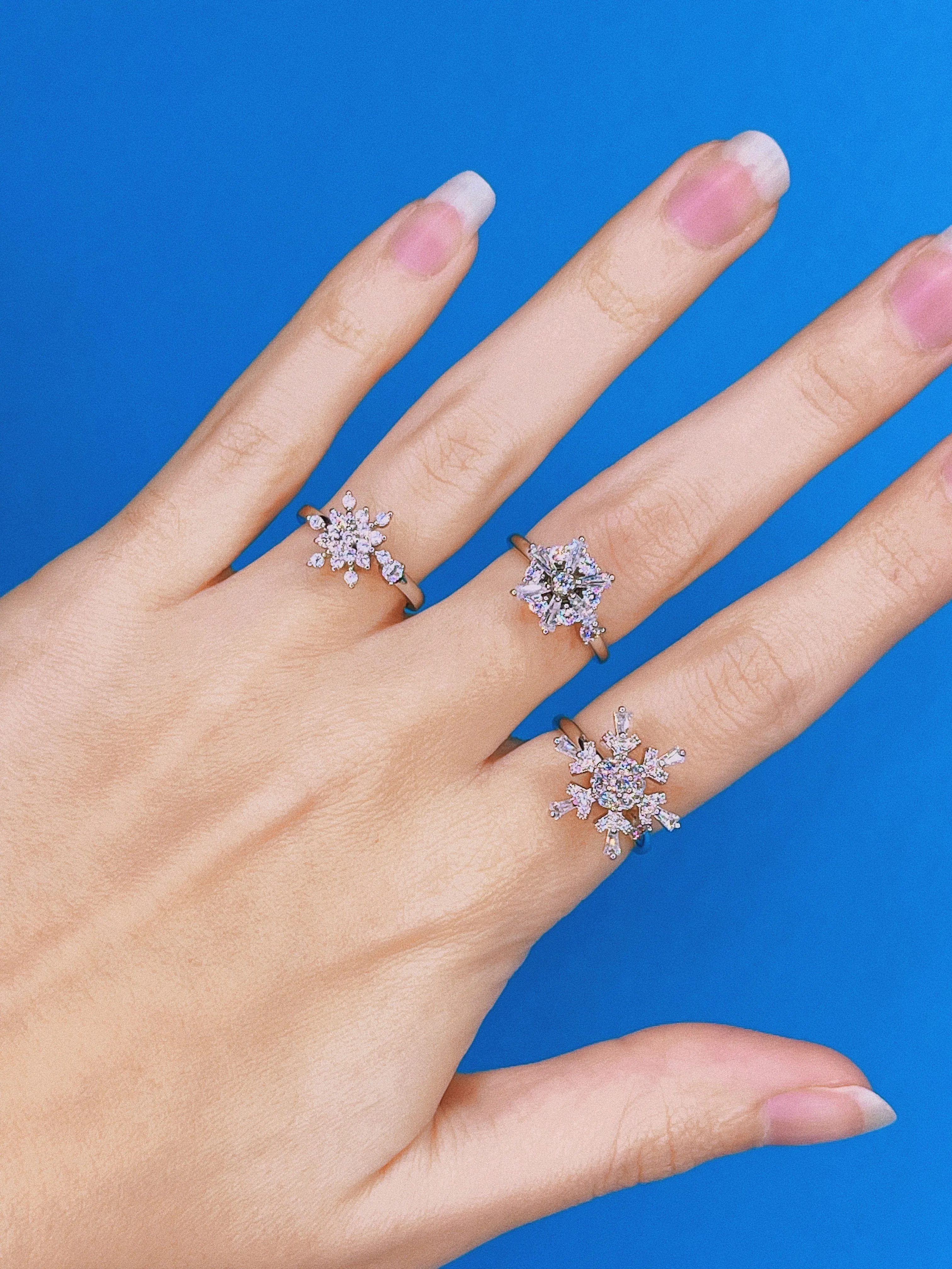 Spinning Crystal Snowflake Rings