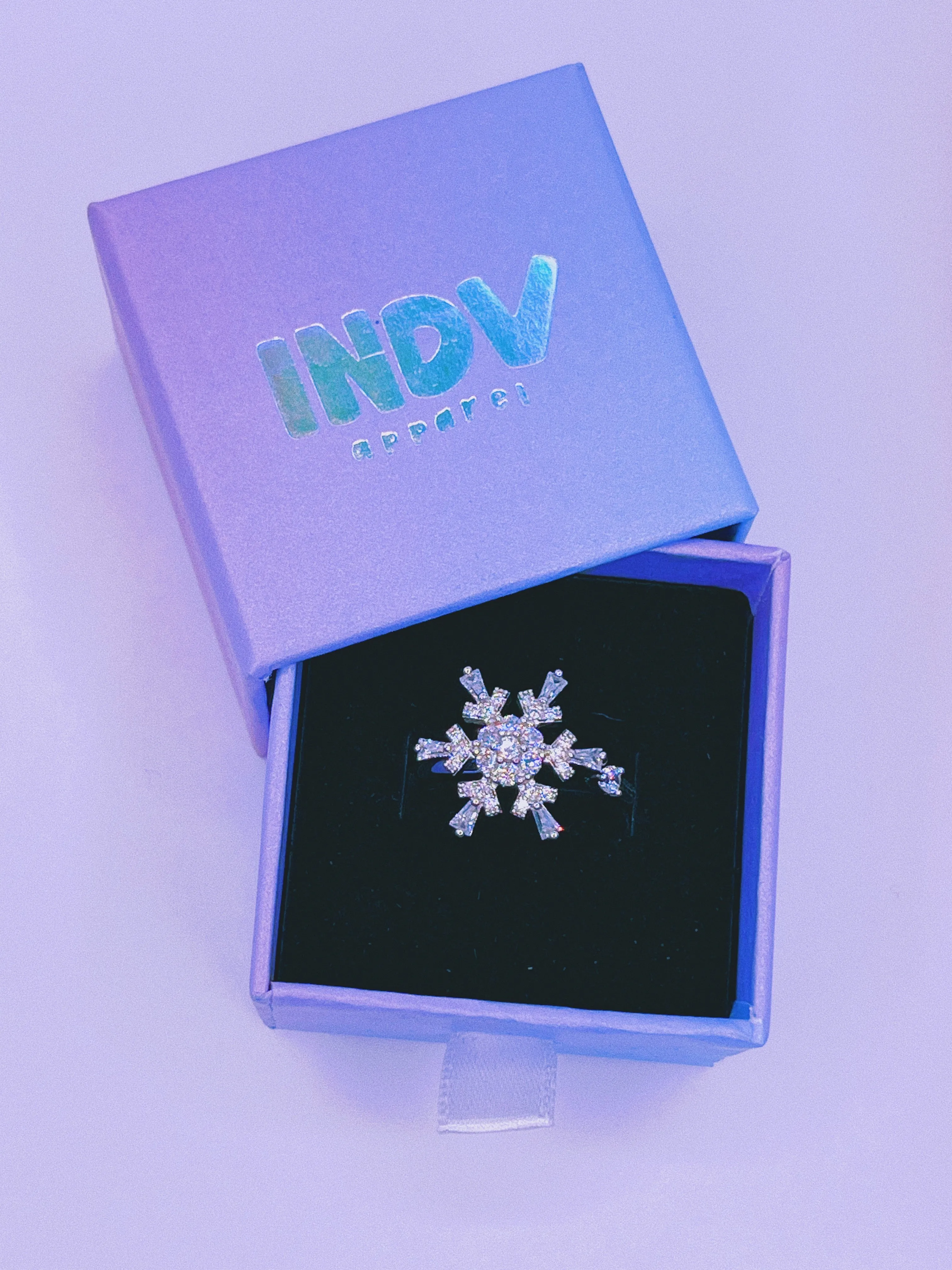 Spinning Crystal Snowflake Rings