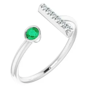 Sterling Silver Emerald & .05 CTW Diamond Bar Ring