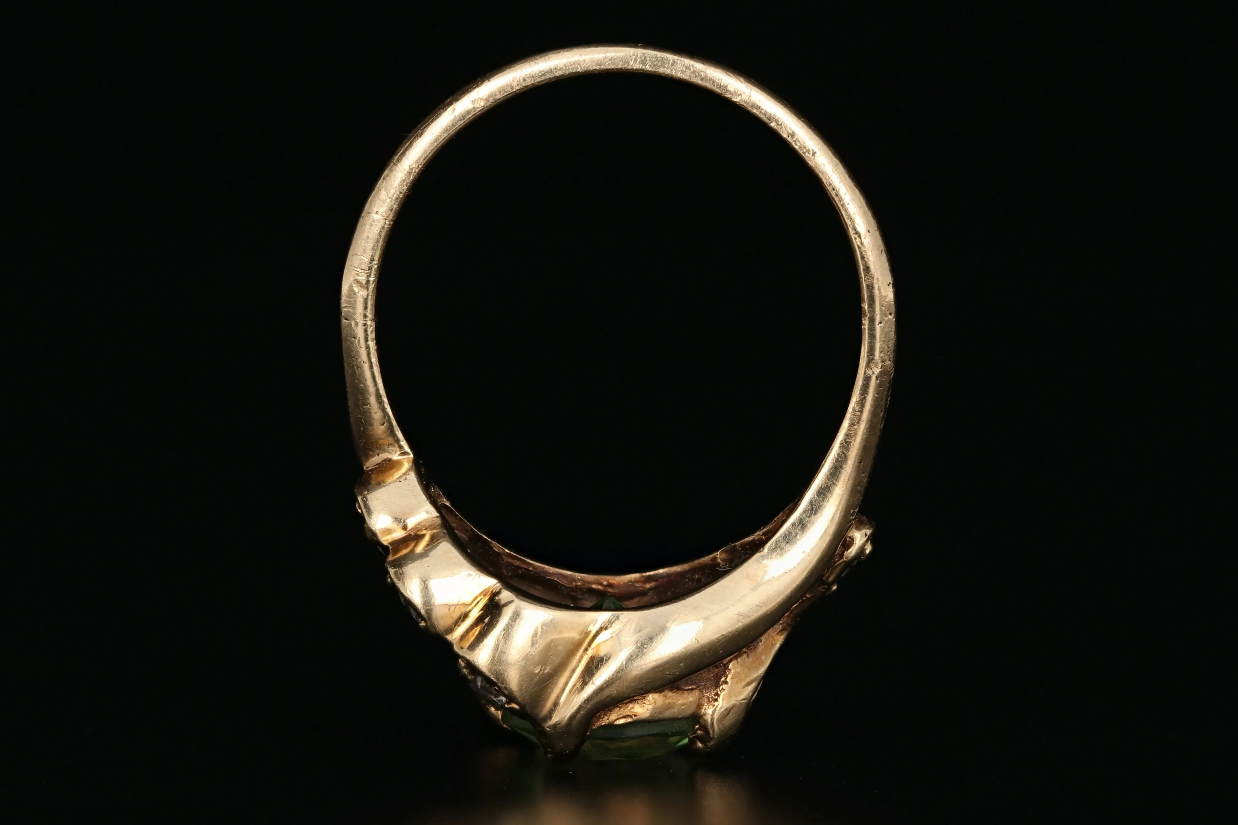 Vintage 14K Yellow Gold 2 Carat Peridot and Diamond Ring