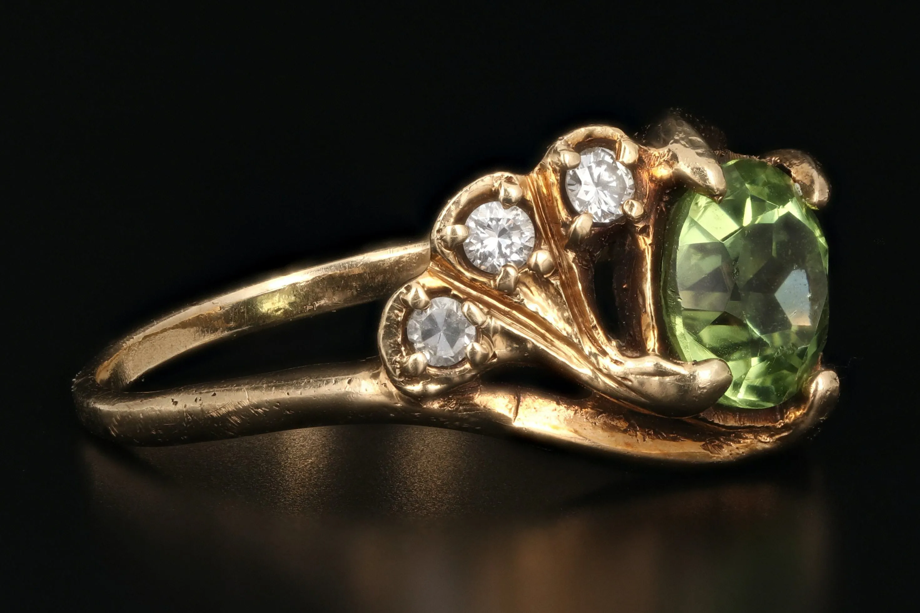 Vintage 14K Yellow Gold 2 Carat Peridot and Diamond Ring